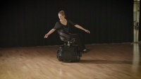 Хореограф из США разработала танцевальное кресло для инвалидов