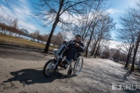 На заводе Екатеринбурга создали приспособление для улучшения качества жизни инвалидов-колясочников