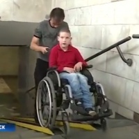Инвалиды-колясочники проверили новосибирский транспорт на доступность
