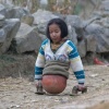 История девочки с баскетбольным мячиком